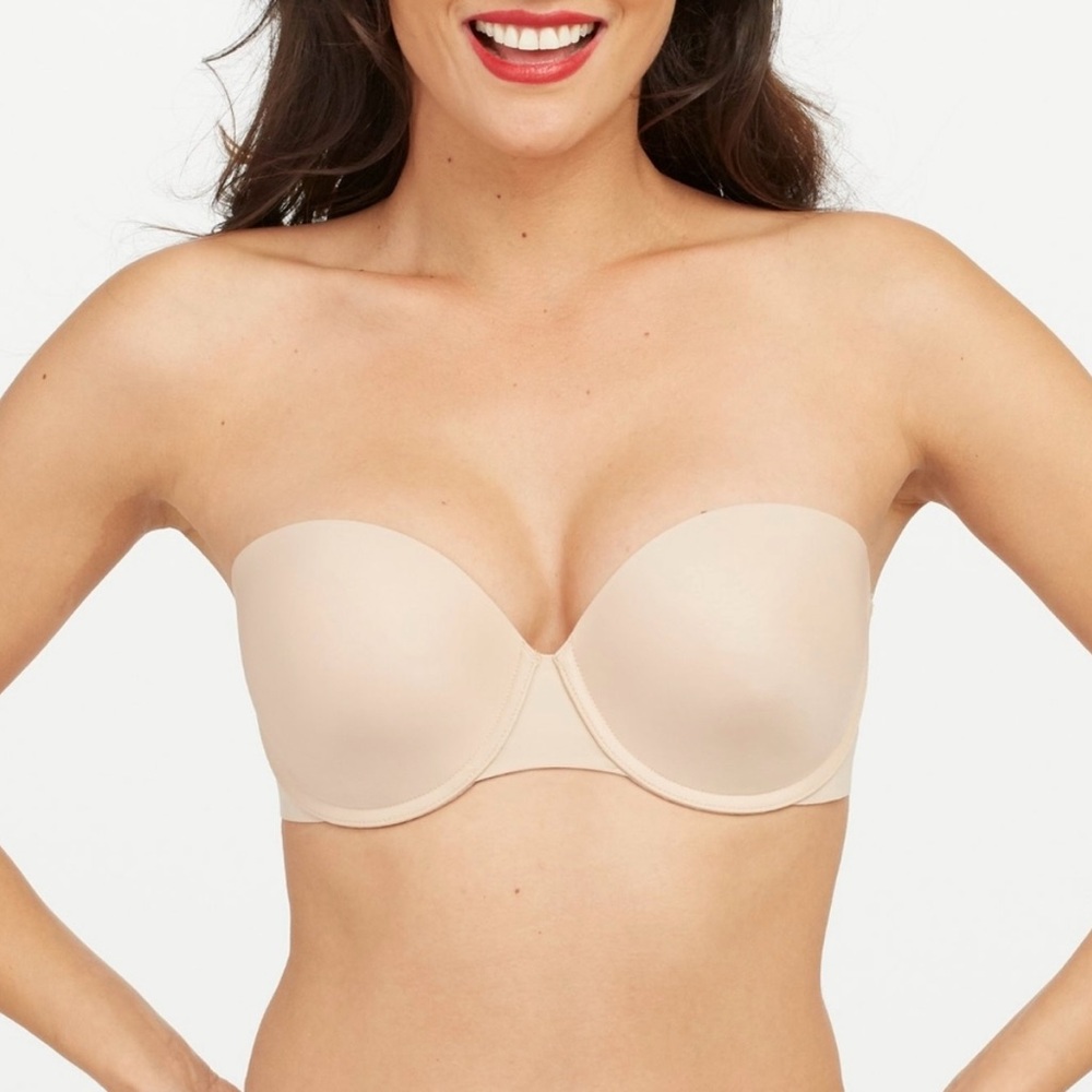WORN ONCE | Spanx | Up For Anything Strapless™ Bra
Champagne Beige / 34 / C